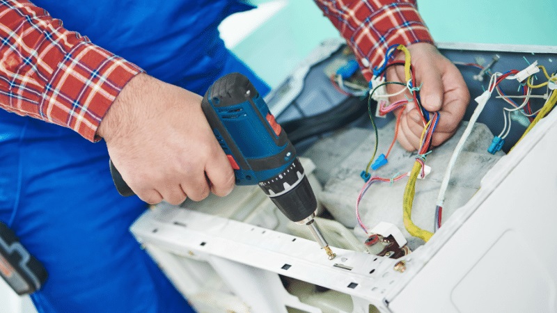 Keçiören Buderus Buderus çamaşır makinesi kart tamiri – Su almama arızası orijinal parça ile giderildi. - Teknik servis örneği